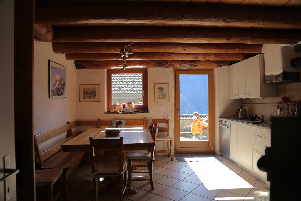 Casa Dosc Bed & Breakfast Verdabbio Exterior photo